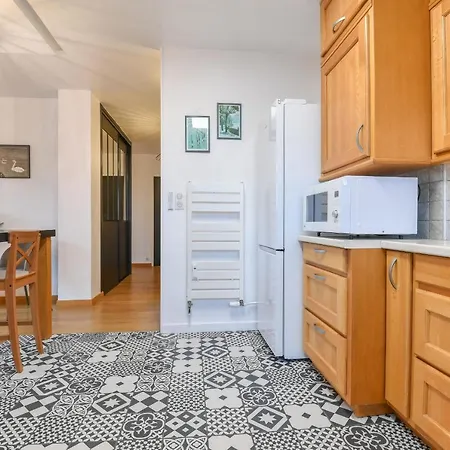 With Balcony Very Close To The Center Apartment Annecy